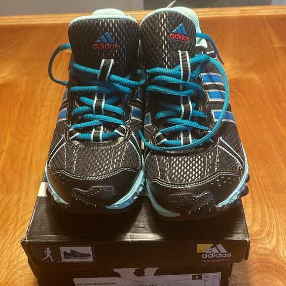 Adidas WM Thrasher 2 - Picture 2 of 4